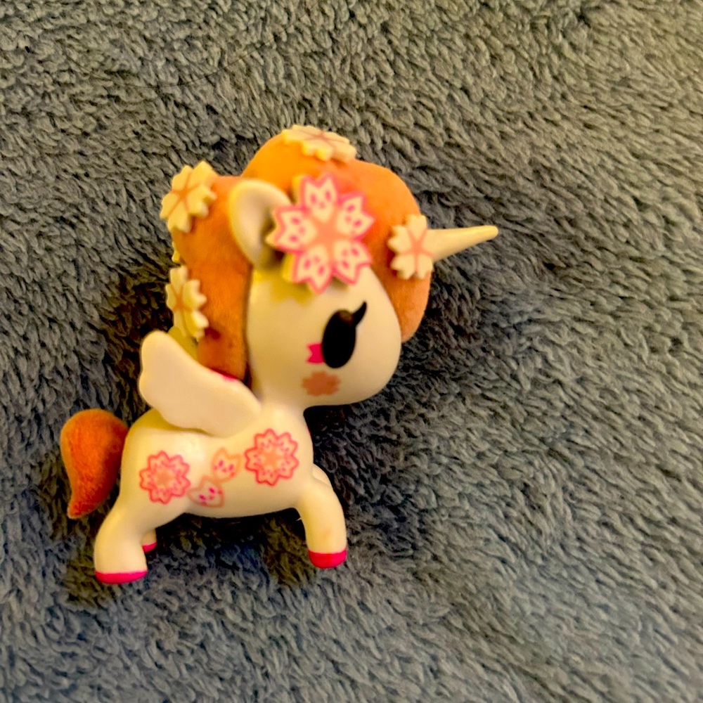 2 Tokidoki Unicorno blind box figurines OOB